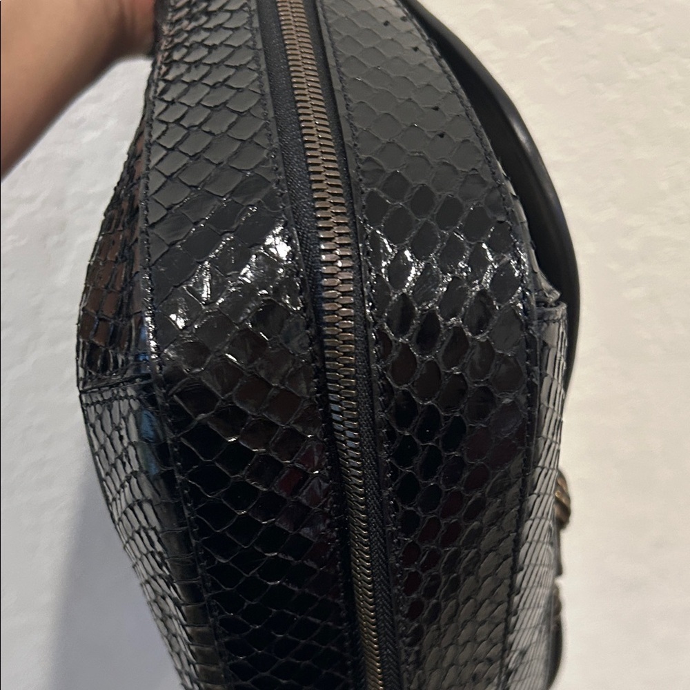 Derek Lam’s Spring 2012 Handbag Made From Python - Picture 15 of 16